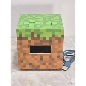 Paladone Minecraft Alarm Clock with Official Game Music, Grass Block